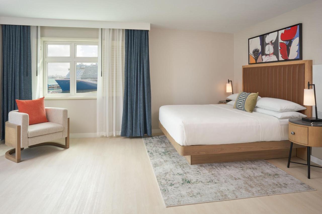 One-Bedroom Junior Suite,1498867453:JPEG