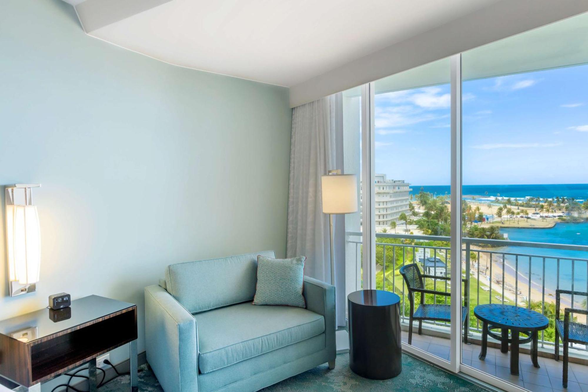 Signature King Room Ocean View,1547986525:JPEG